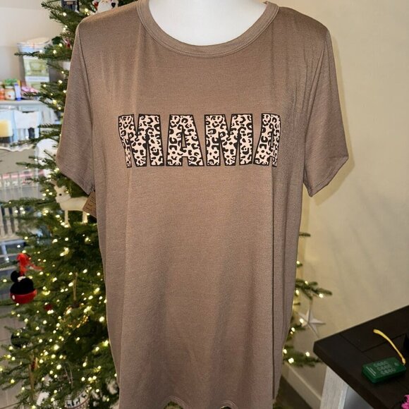 PERFECT PEACH TOP WITH "MAMA" APPLIQUE IN LIGHT BROWN SIZE 1X - NWT (393) - Picture 1 of 2
